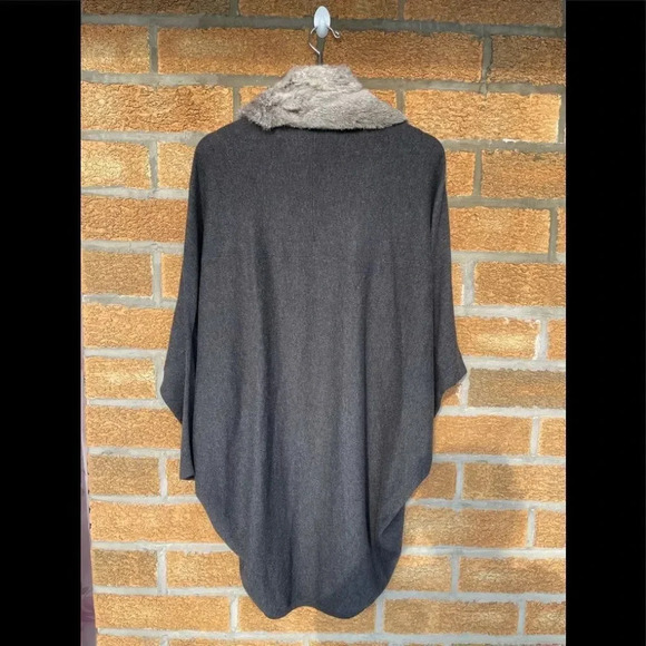 Joie Rabbit Fur Collar Sweater small - Picture 10 of 10